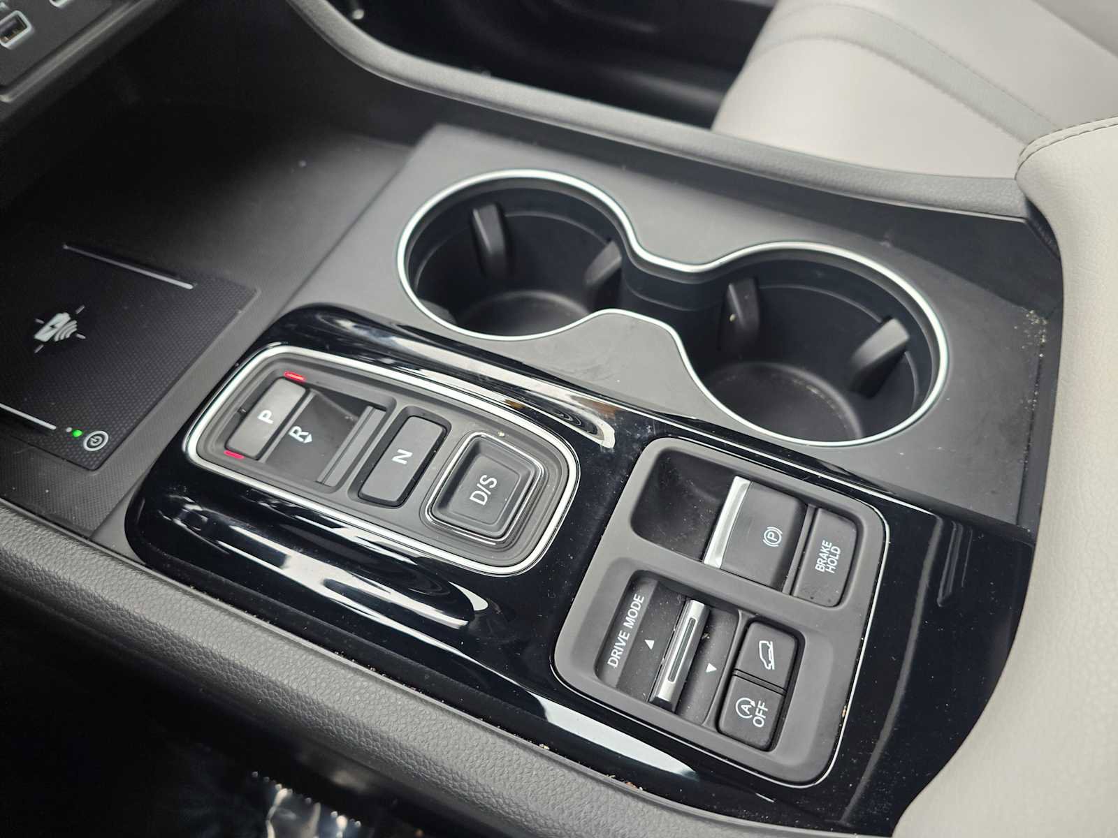 Used 2025 Honda Pilot EX-L image 31