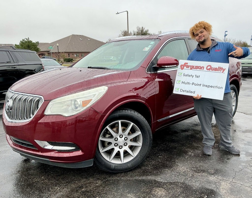 Used 2016 Buick Enclave Leather image 1