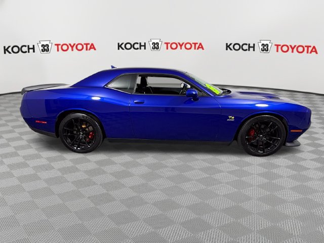 Used 2019 Dodge Challenger R/T Scat Pack RWD image 9