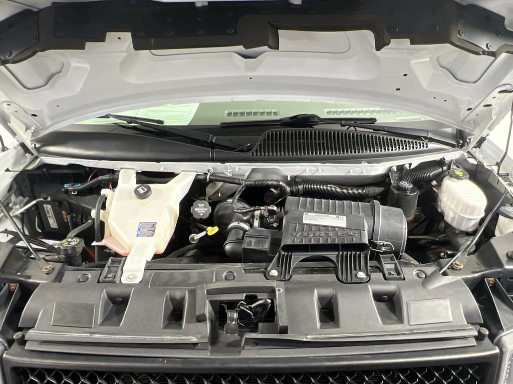 Used 2019 Chevrolet Express 2500 RWD image 25