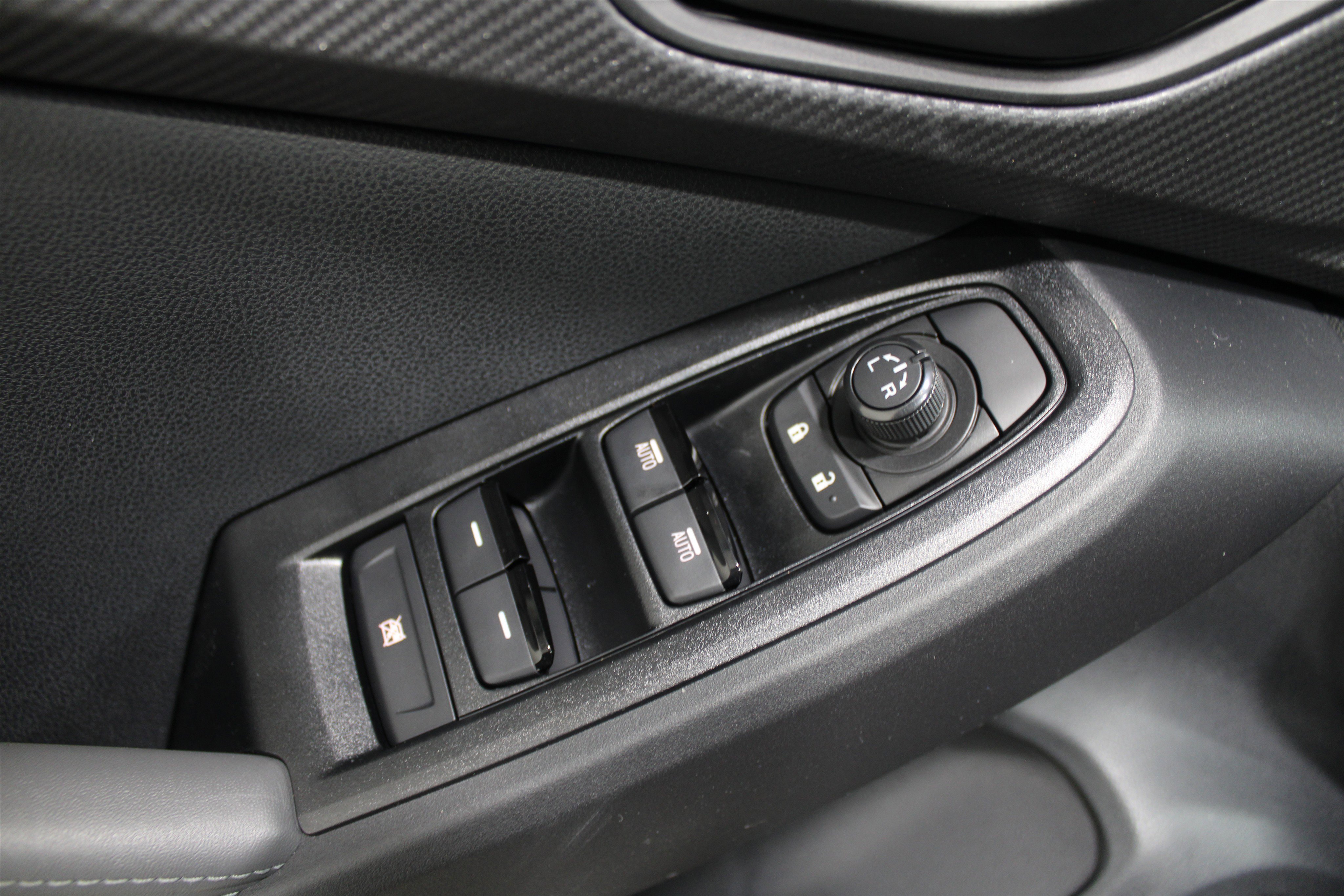 New 2026 Subaru Crosstrek 2.0i Premium image 7