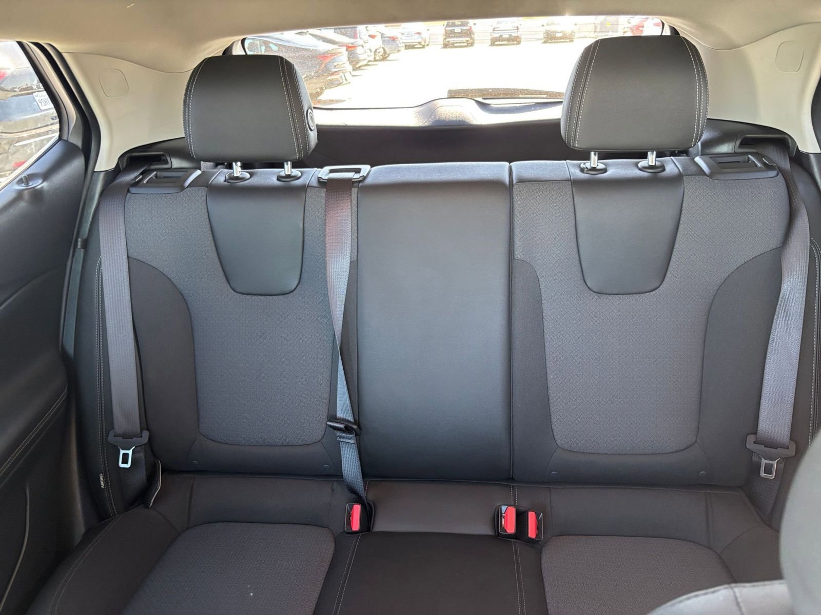 Used 2025 Buick Encore GX Preferred FWD image 37