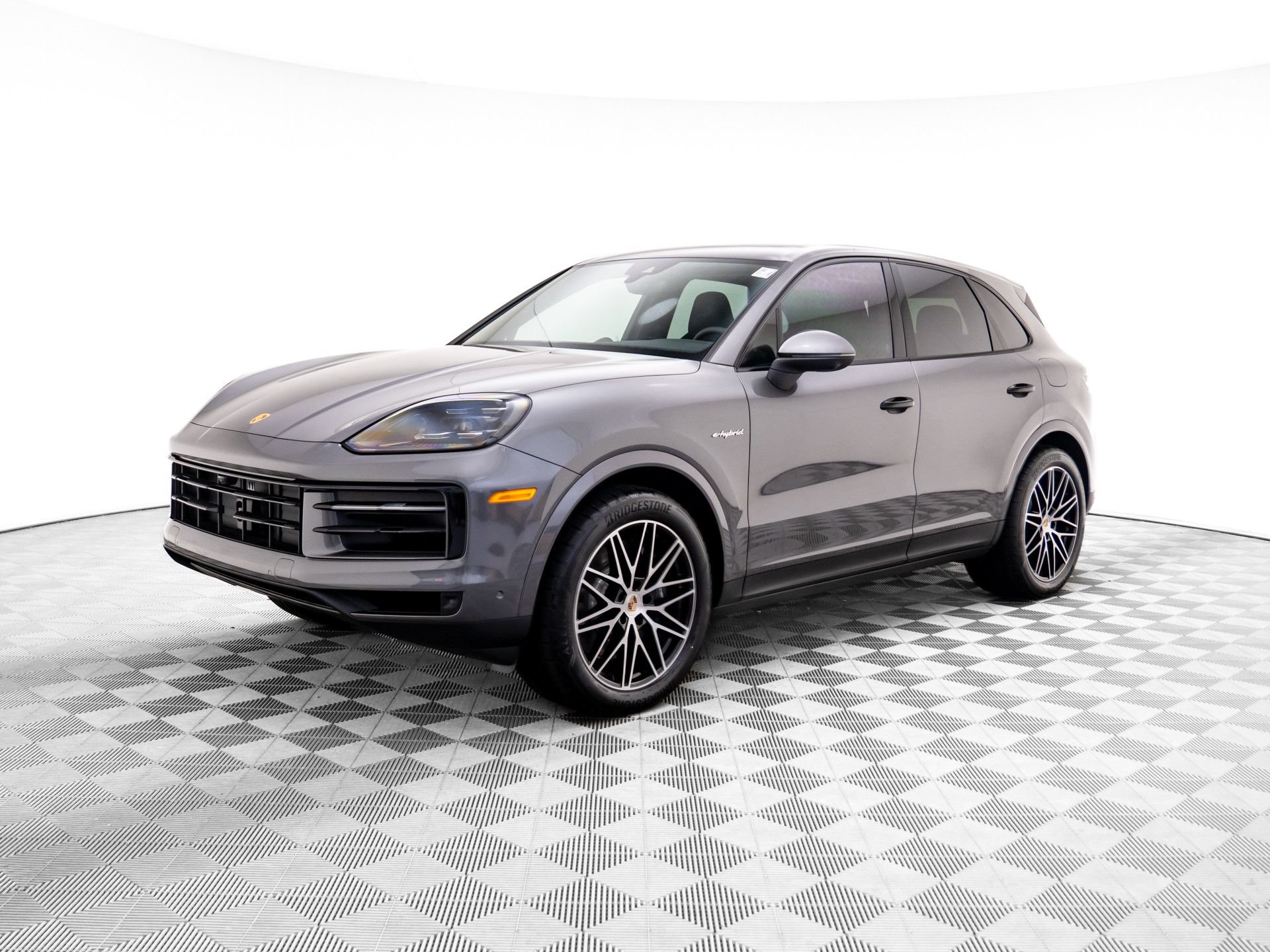 New 2026 Porsche Cayenne E-Hybrid AWD/4WD image 1