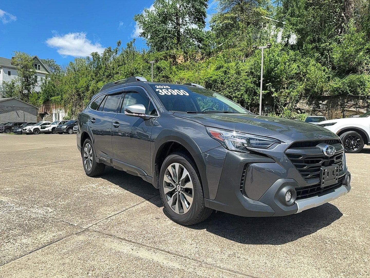Certified 2025 Subaru Outback Touring w/ Popular Package #2 AWD/4WD image 1