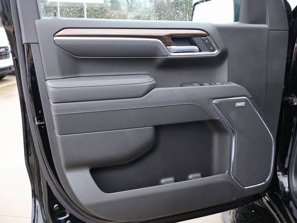 New 2026 Chevrolet Silverado 1500 RST image 13