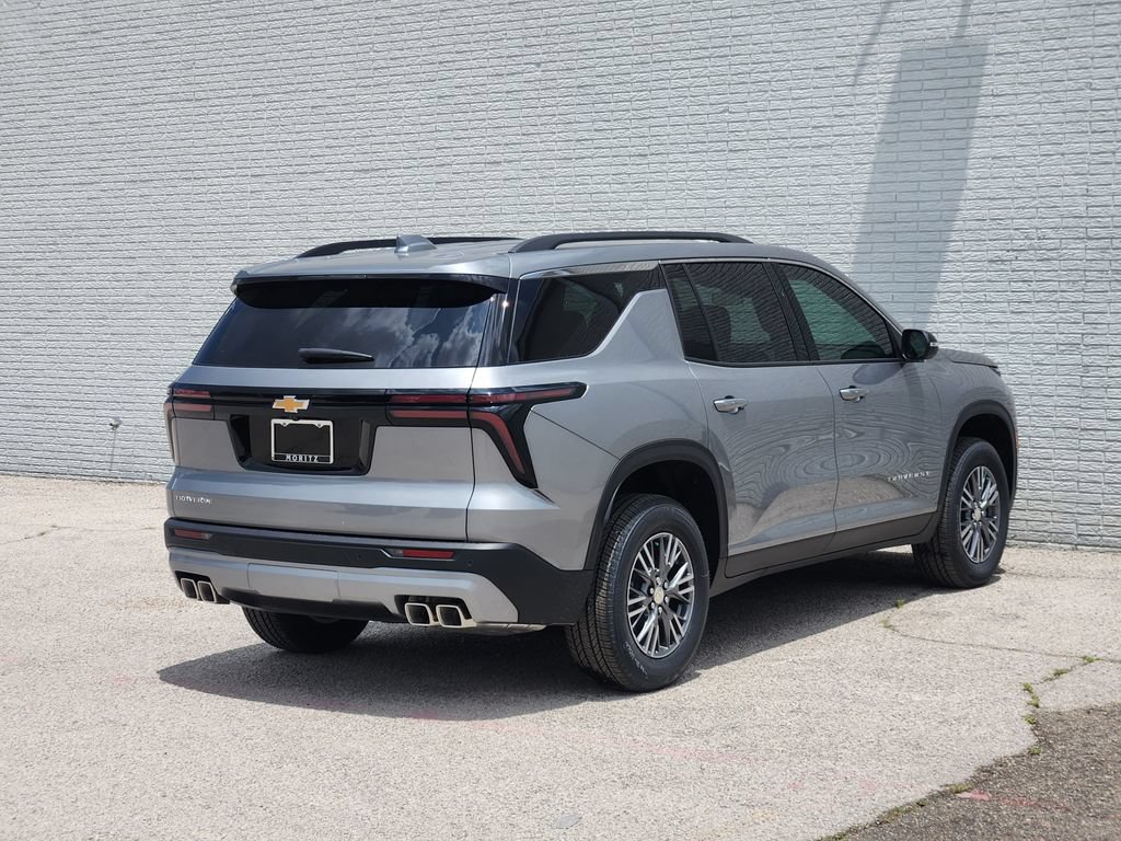 New 2026 Chevrolet Traverse LT FWD image 4