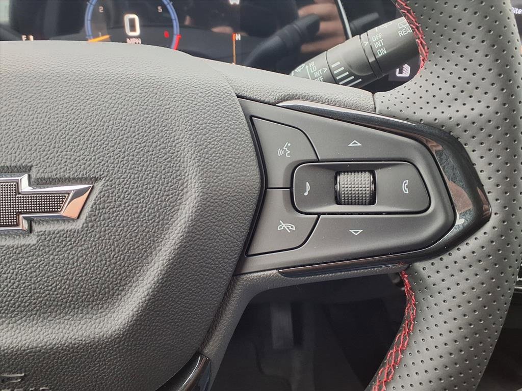 New 2026 Chevrolet Trax RS w/ Sunroof Package image 19
