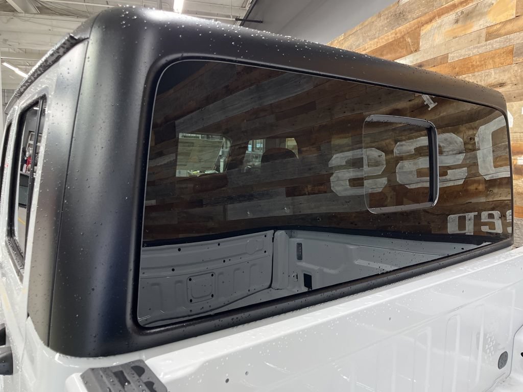 New 2026 Jeep Gladiator Sport AWD/4WD image 22
