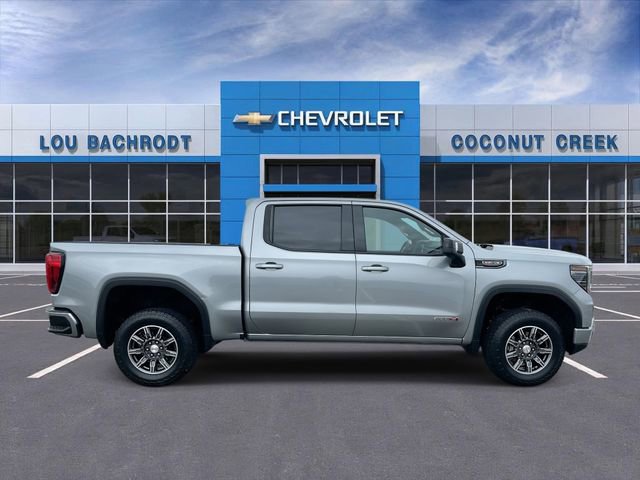 Used 2024 GMC Sierra 1500 AT4 AWD/4WD image 9