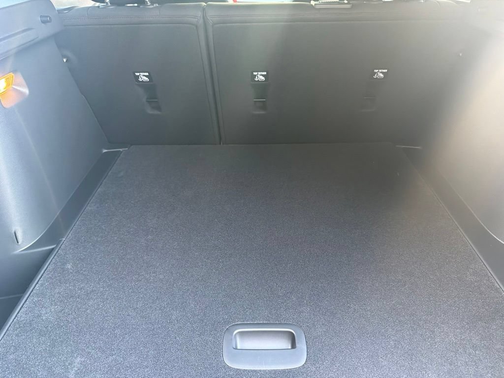 New 2026 Chevrolet Trax RS w/ Sunroof Package FWD image 17