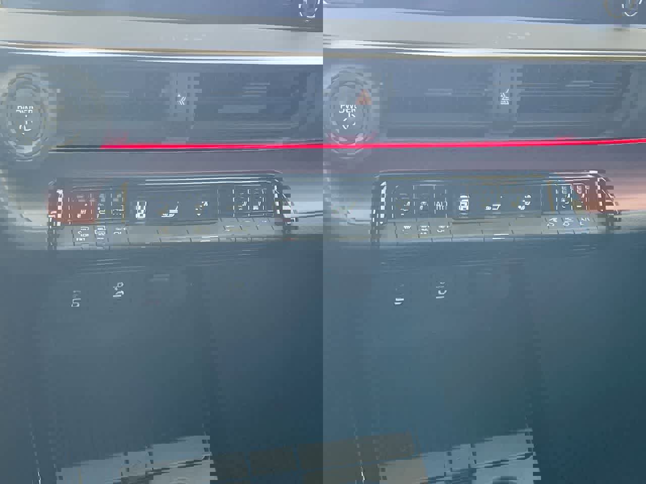 Used 2026 Toyota Prius Plug-In Hybrid w/ Limited Premium Package image 19