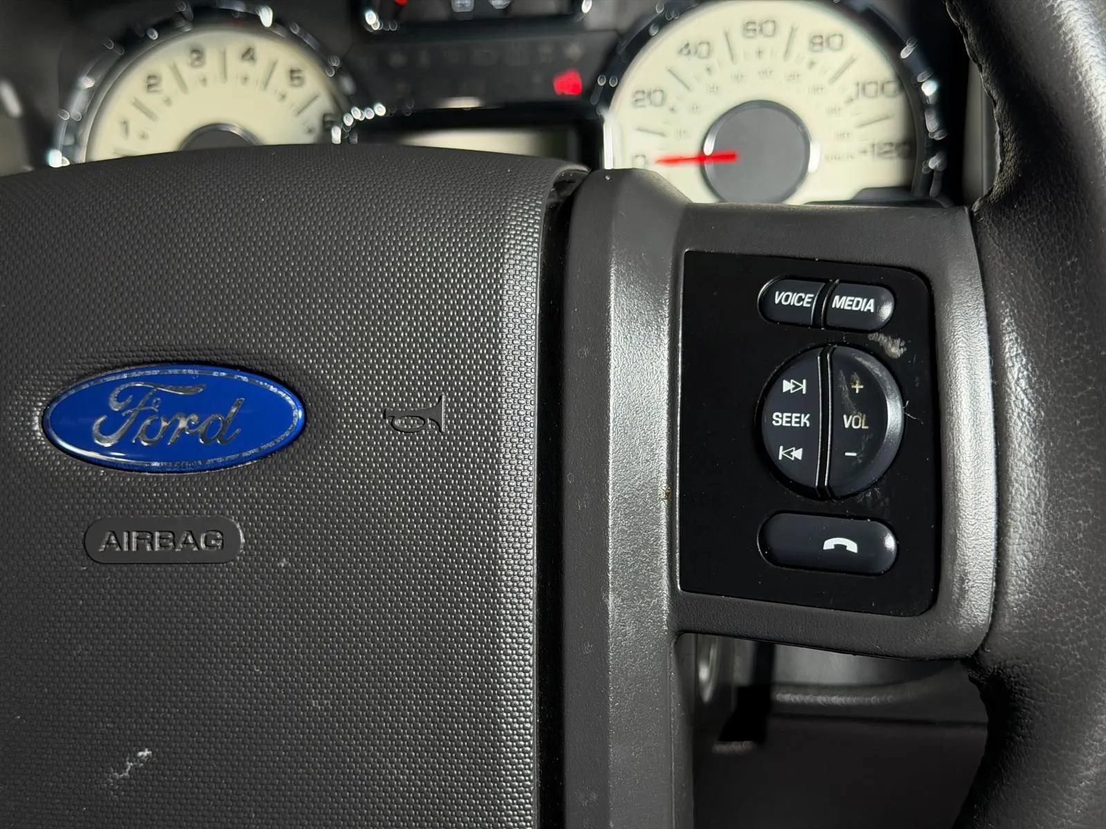 Used 2014 Ford Expedition EL Limited w/ Equipment Group 301A RWD image 37