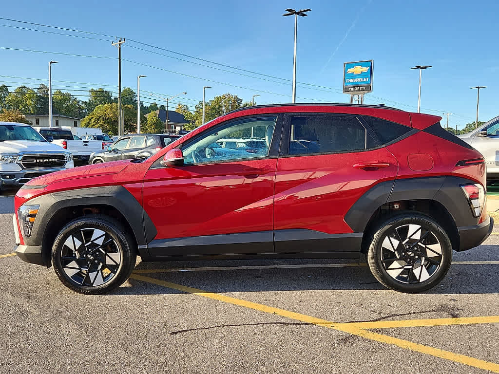 Used 2024 Hyundai Kona SEL w/ Convenience Package AWD/4WD image 7