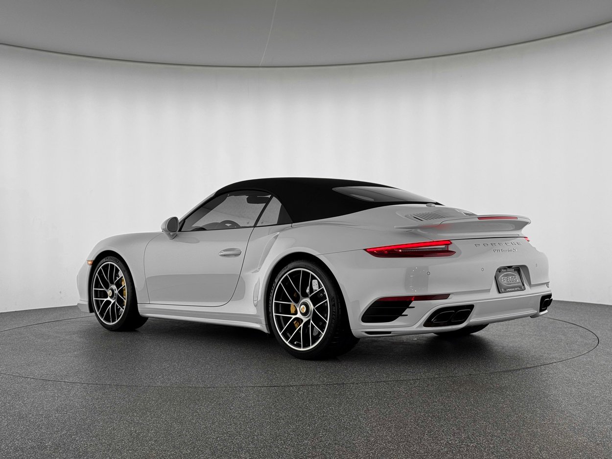 Used 2019 Porsche 911 Turbo S image 3