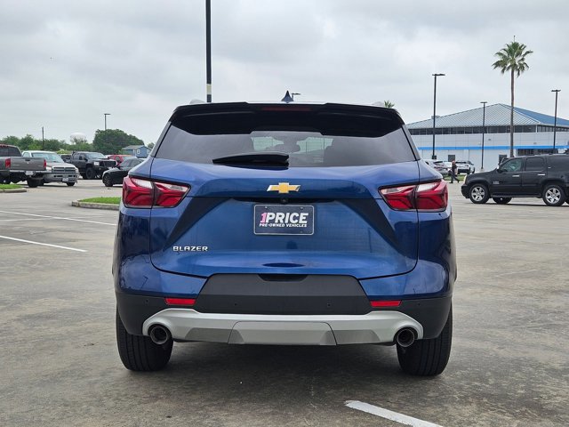 Used 2022 Chevrolet Blazer LT FWD image 6