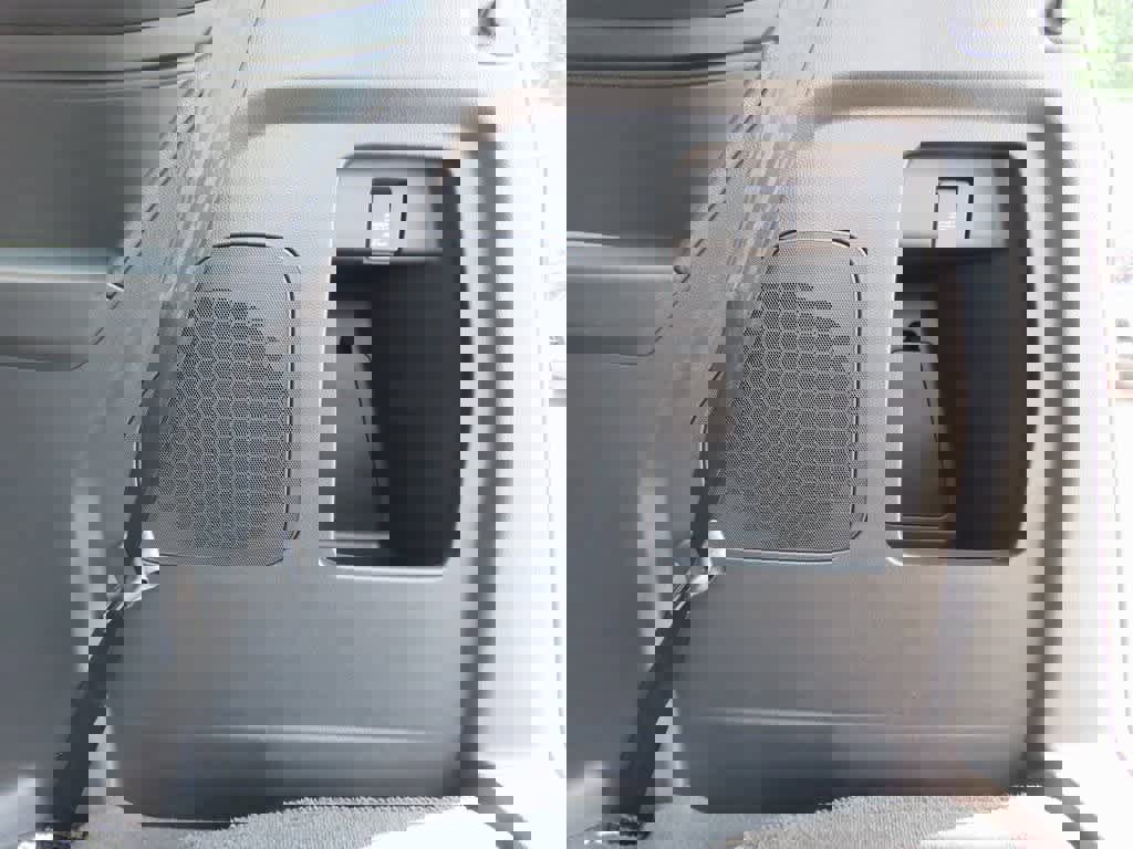 New 2026 Honda Odyssey Touring image 12