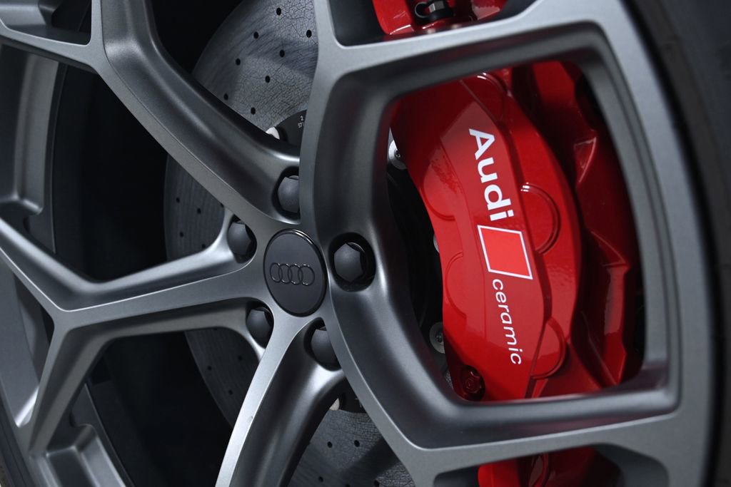 New 2025 Audi RS Q8 performance image 26