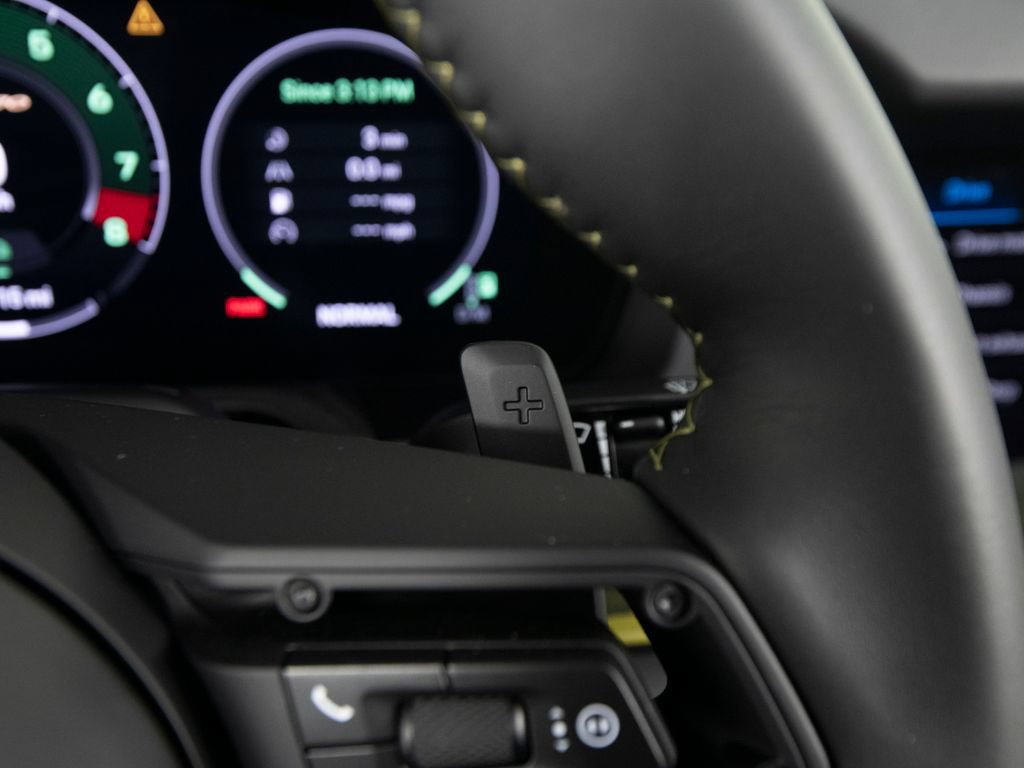 Certified 2026 Porsche 911 Carrera GTS RWD image 30