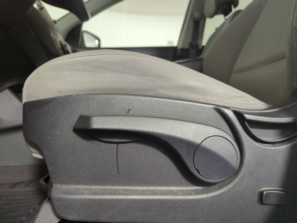 Used 2018 Hyundai Santa Fe Sport FWD image 25