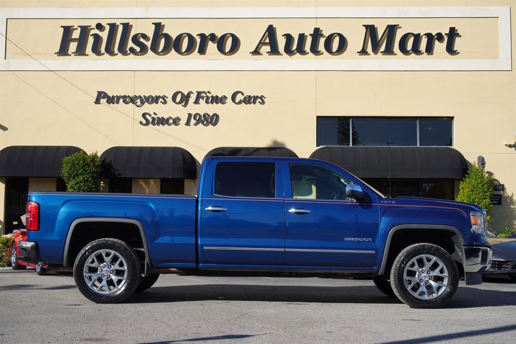 Used 2015 GMC Sierra 1500 SLT w/ SLT Crew Cab Value Package AWD/4WD image 4