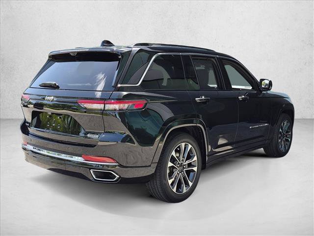 Used 2023 Jeep Grand Cherokee Overland w/ Adv Protech Group III AWD/4WD image 5