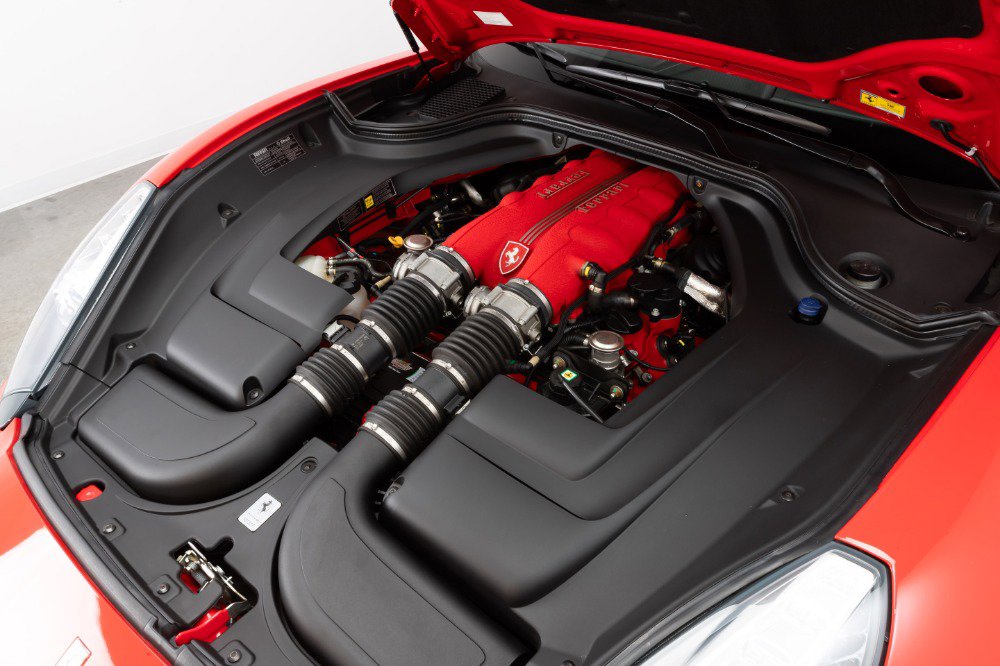 Used 2011 Ferrari California image 97