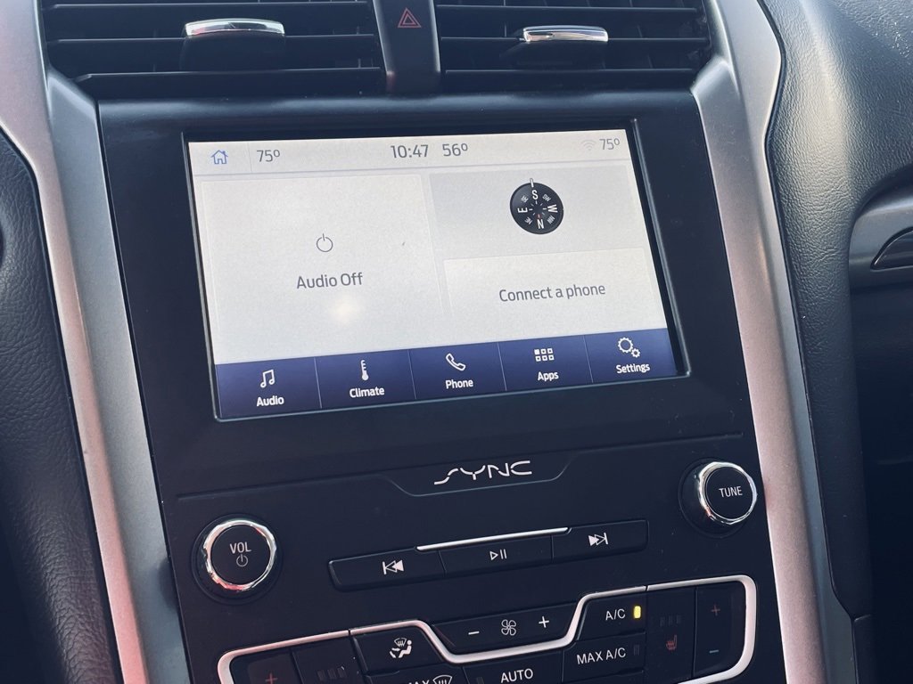 Used 2019 Ford Fusion SEL image 13