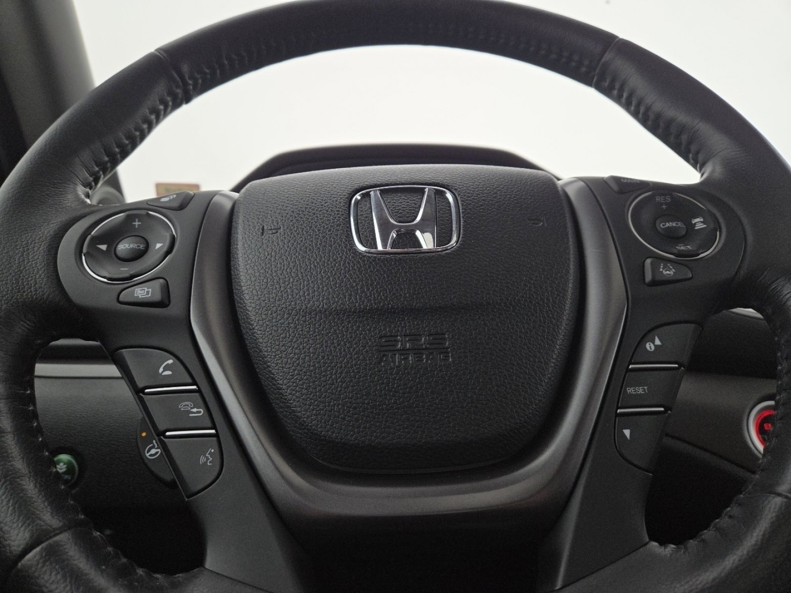 Used 2023 Honda Ridgeline RTL-E image 24