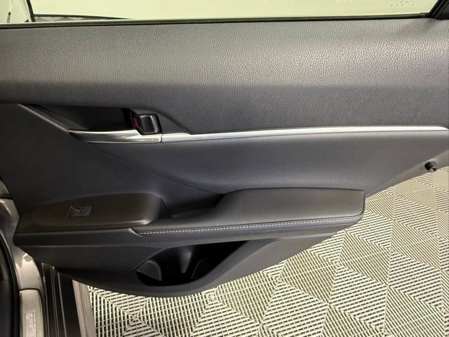 Used 2022 Toyota Camry XSE image 41