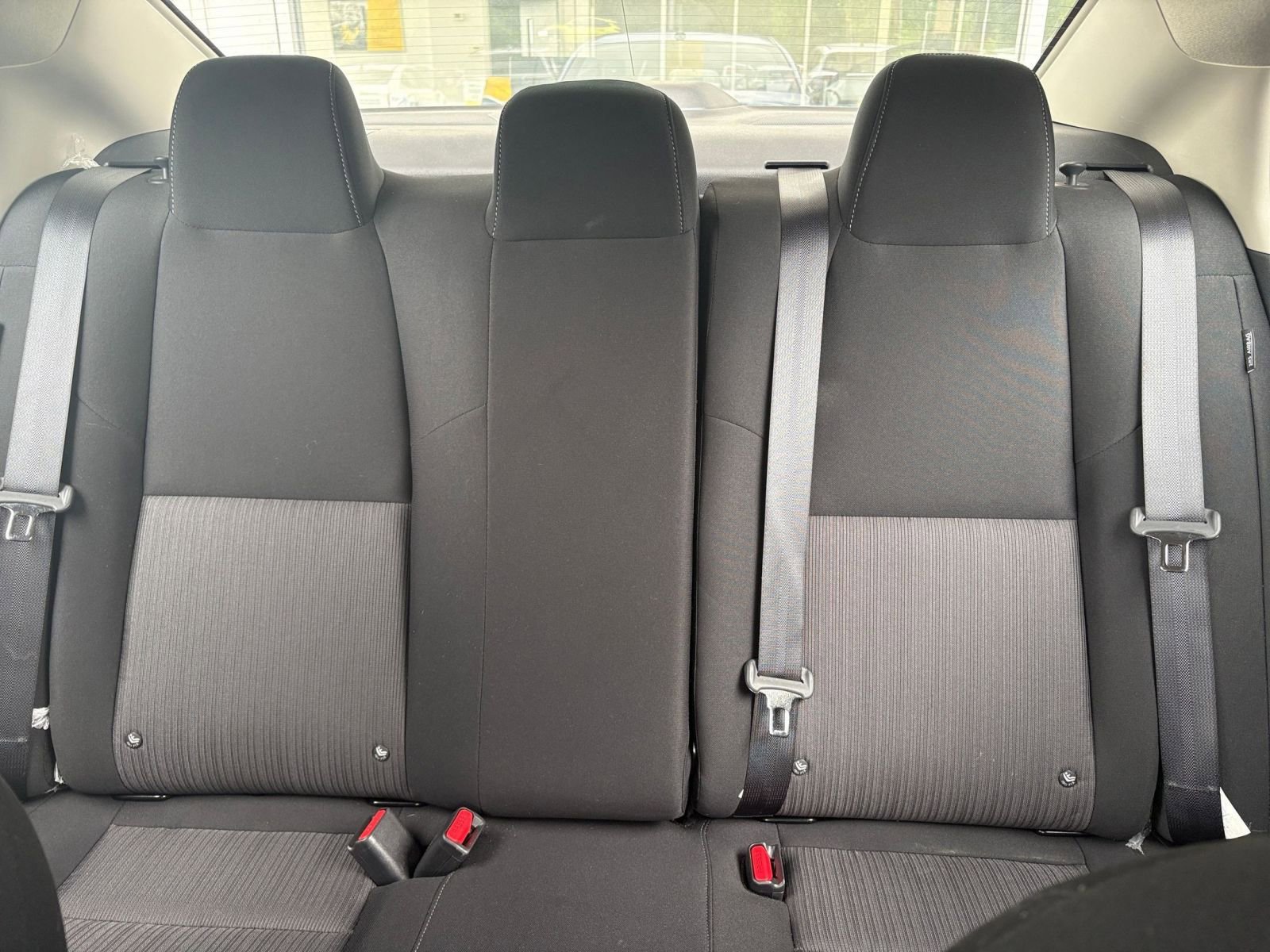 Used 2025 Nissan Sentra SV FWD image 36
