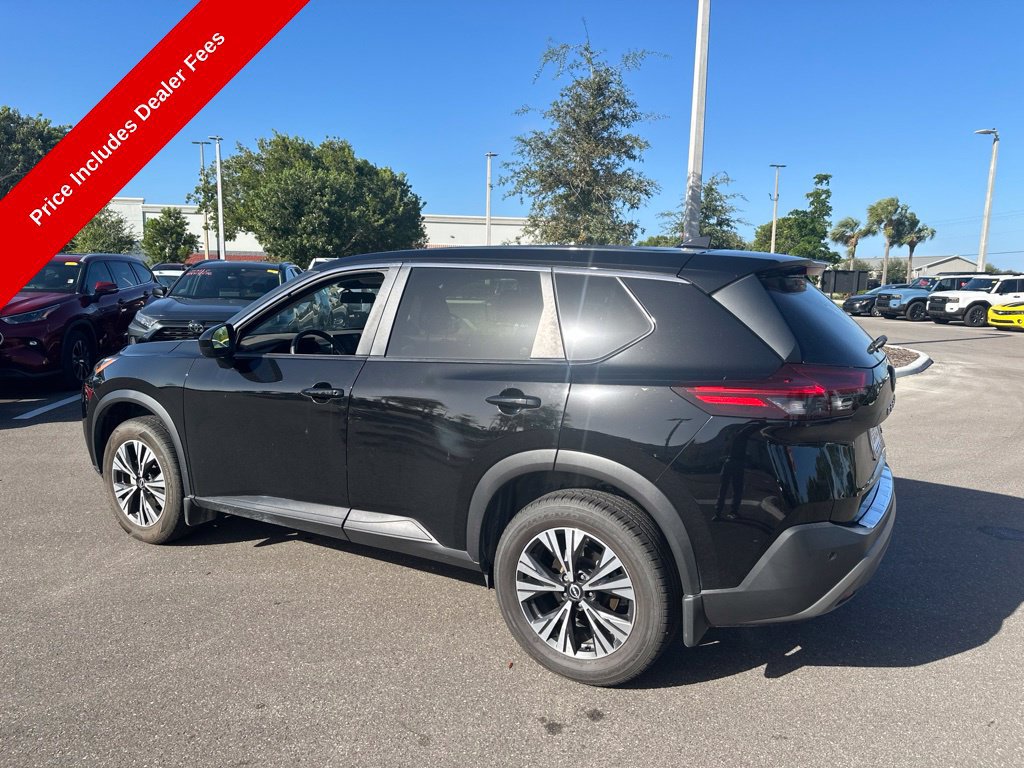 Used 2023 Nissan Rogue SV FWD image 7