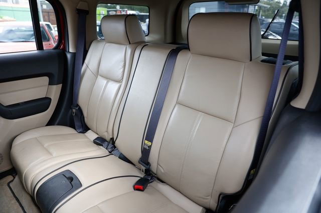 Used 2006 HUMMER H3 image 11