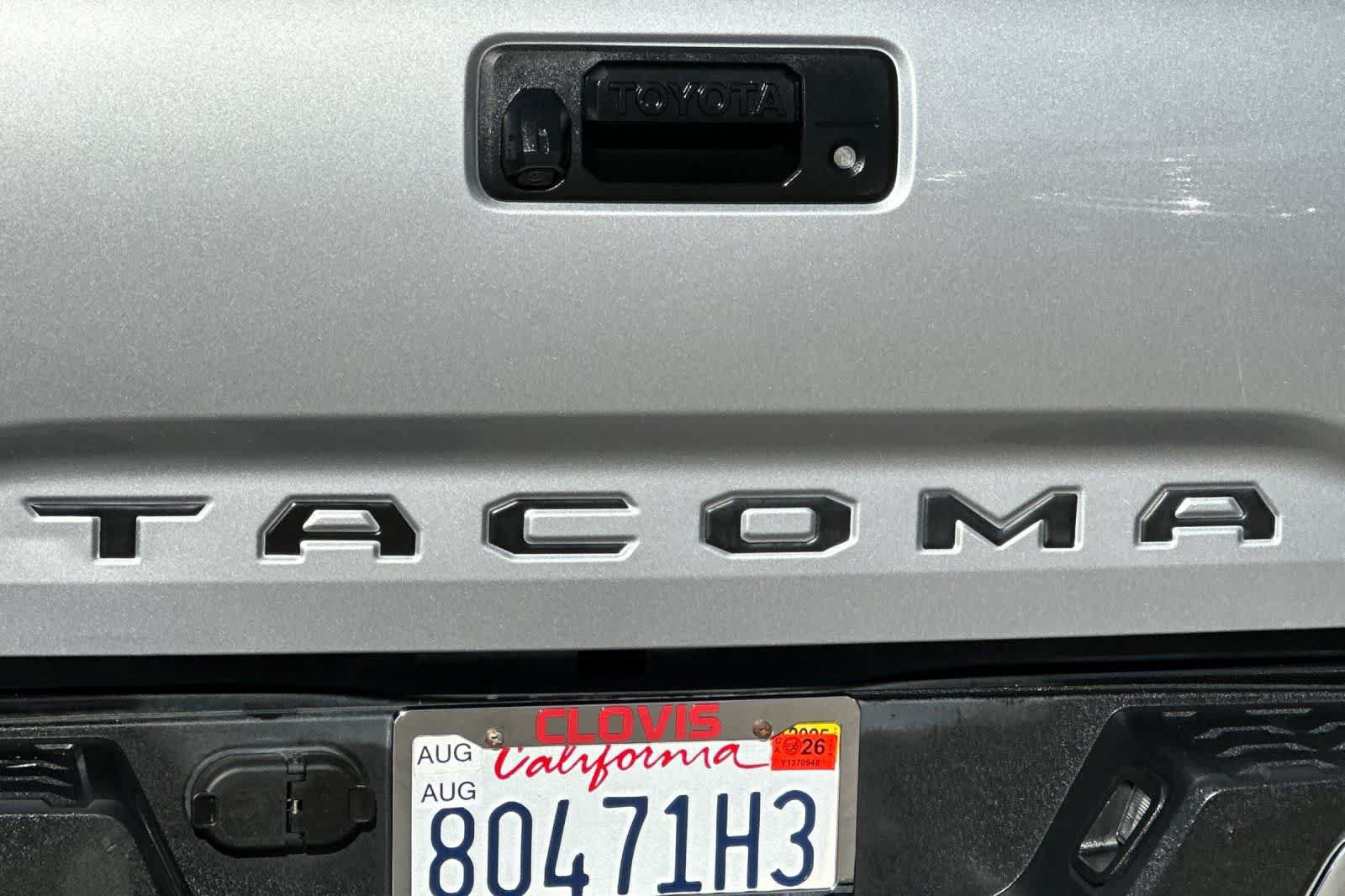 Used 2021 Toyota Tacoma SR5 RWD image 33