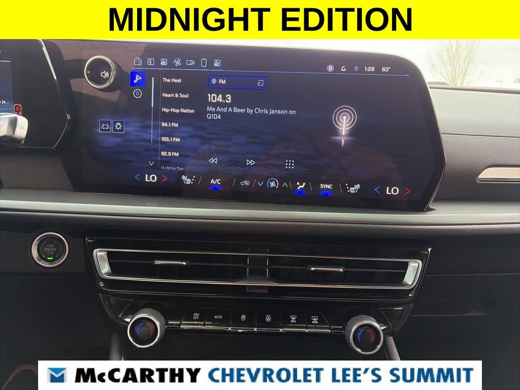 Used 2024 Chevrolet Traverse LS w/ Midnight/Sport Edition image 7