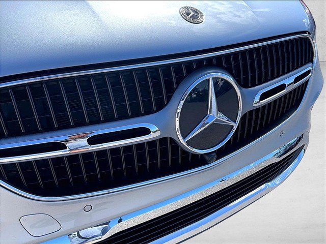 Used 2025 Mercedes-Benz GLC 300 image 27