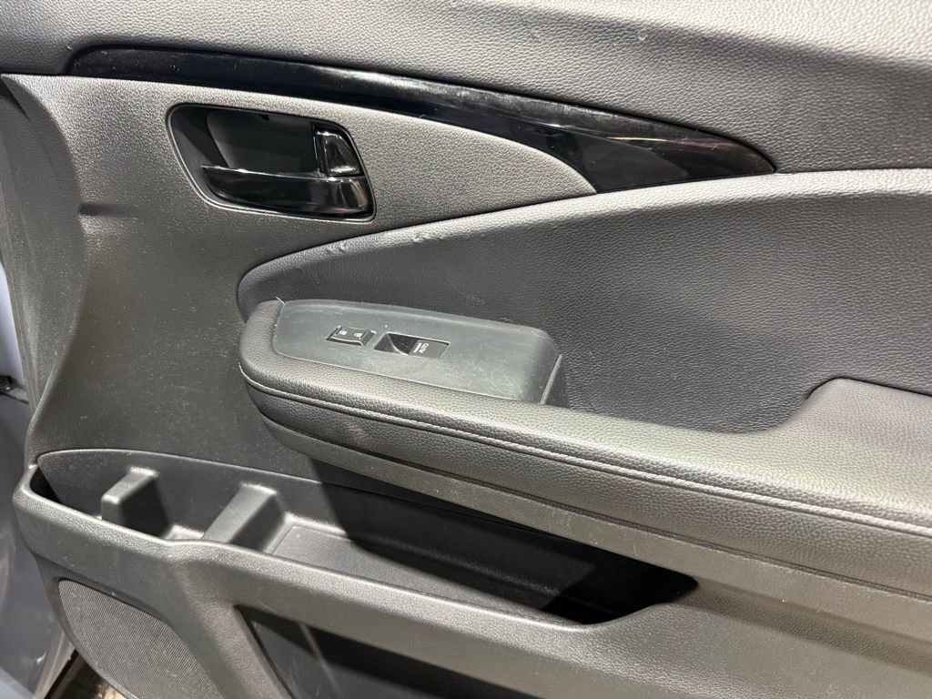 Used 2022 Honda Passport Elite image 47