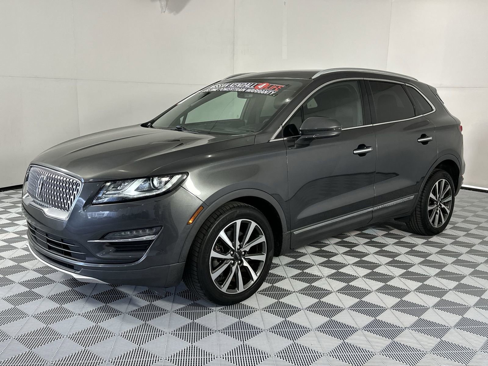 Used 2019 Lincoln MKC Reserve FWD image 4