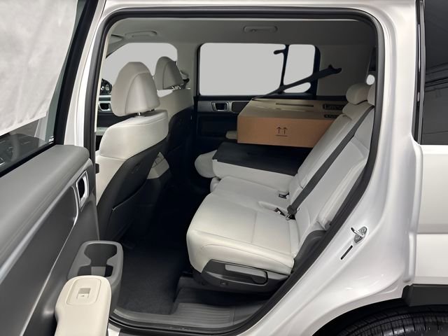 New 2026 Hyundai Santa Fe SE image 24