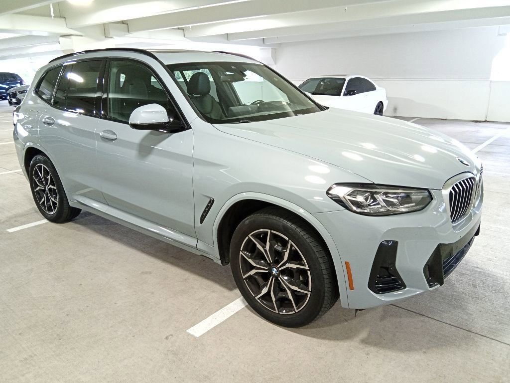 Certified 2023 BMW X3 xDrive30i w/ M Sport Package AWD/4WD image 3