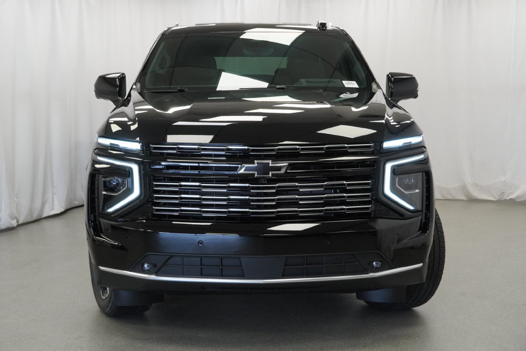 New 2026 Chevrolet Suburban High Country AWD/4WD image 35