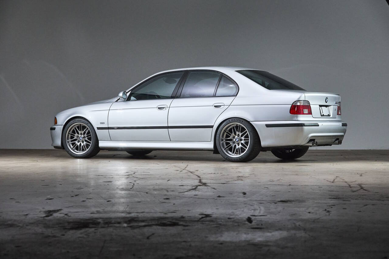 Used 2003 BMW M5 RWD image 7