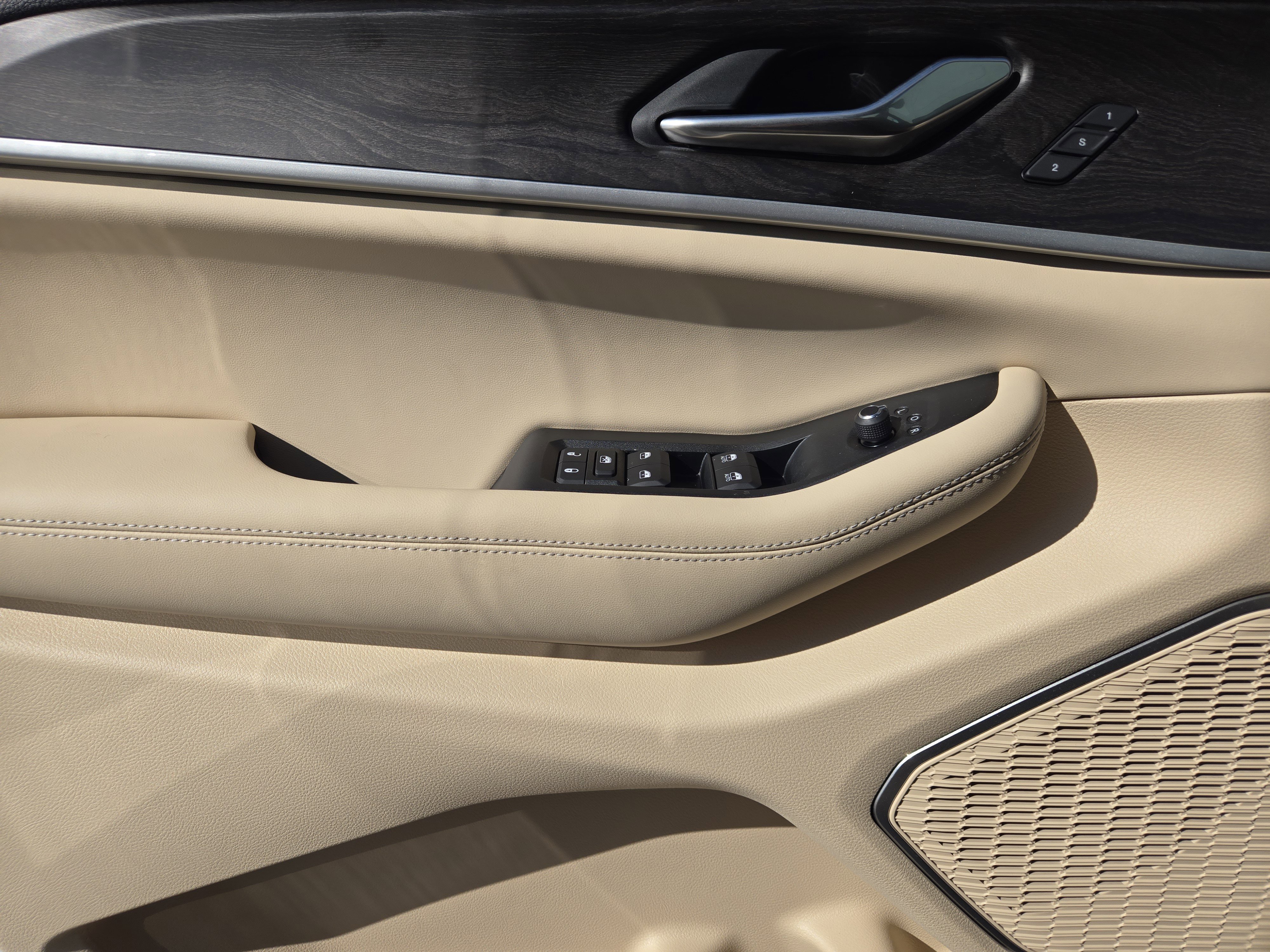 New 2026 Jeep Grand Cherokee Limited image 18