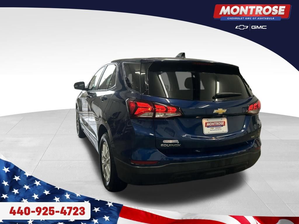 Used 2022 Chevrolet Equinox LS w/ LS Convenience Package image 3