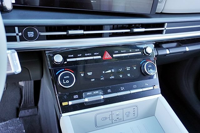 New 2026 Hyundai Santa Fe SEL AWD/4WD image 33