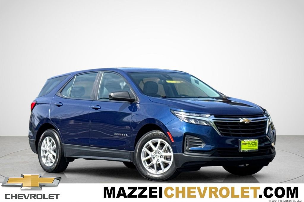 Used 2023 Chevrolet Equinox LS FWD image 1