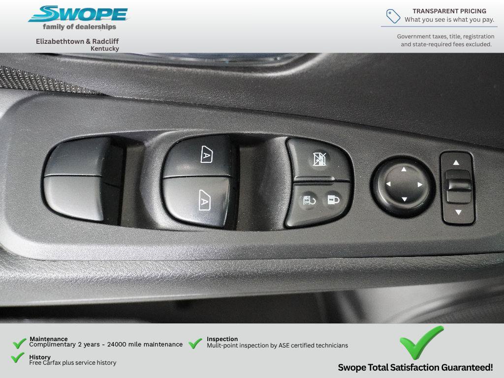 Used 2024 Nissan Kicks SV FWD image 15