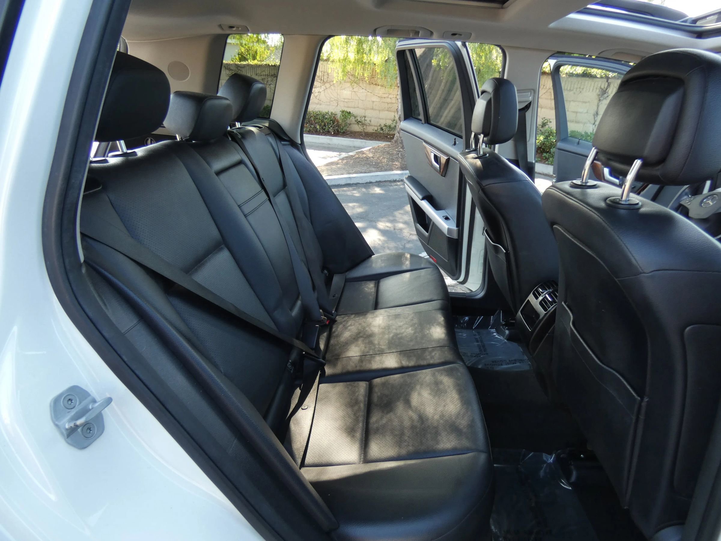 Used 2012 Mercedes-Benz GLK 350 2WD image 38