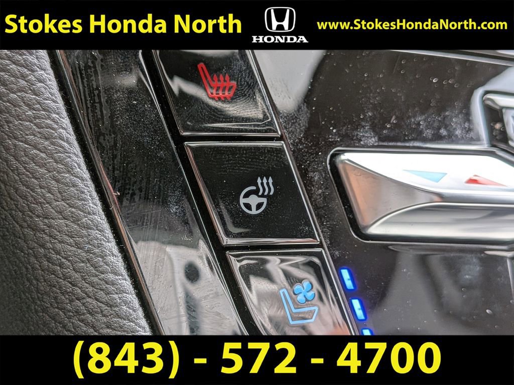 Used 2022 Ford Explorer Limited w/ Equipment Group 301A image 26