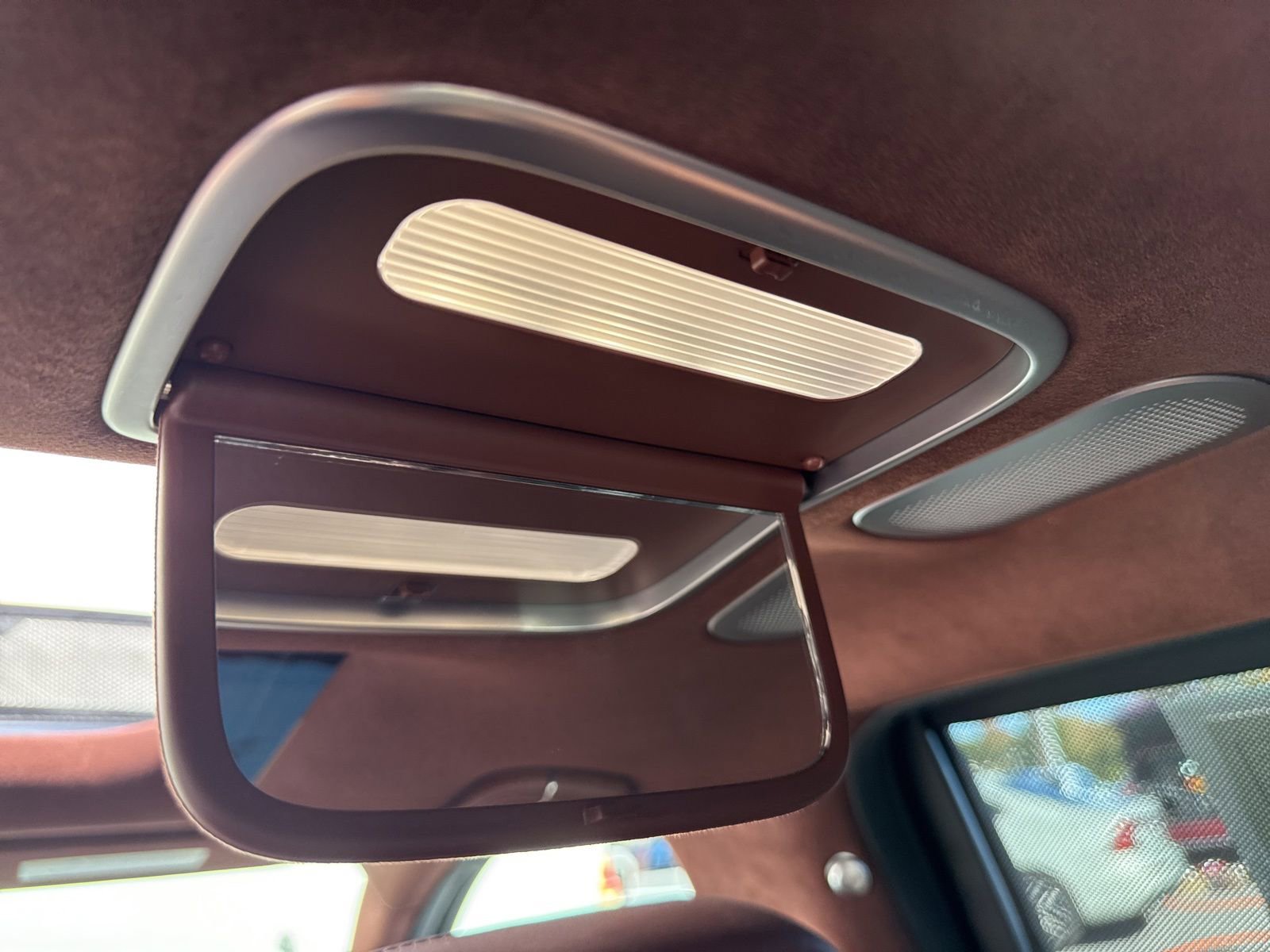 Used 2023 Genesis G90 3.5T image 36