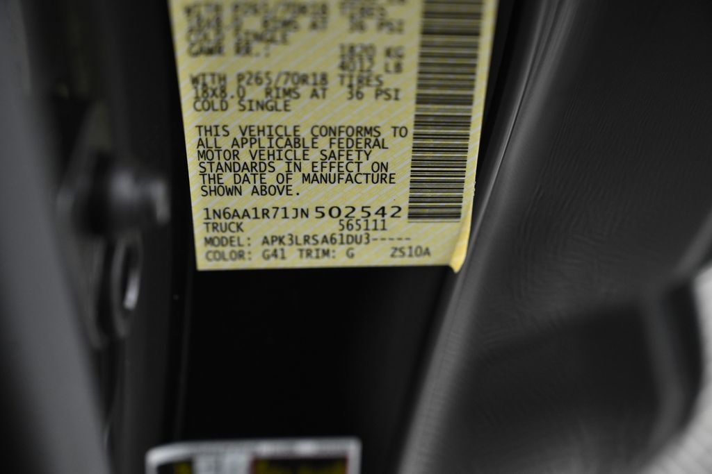 Used 2018 Nissan Titan S image 28